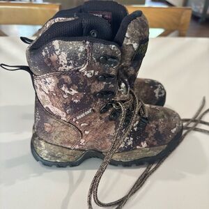 boys hunting boots